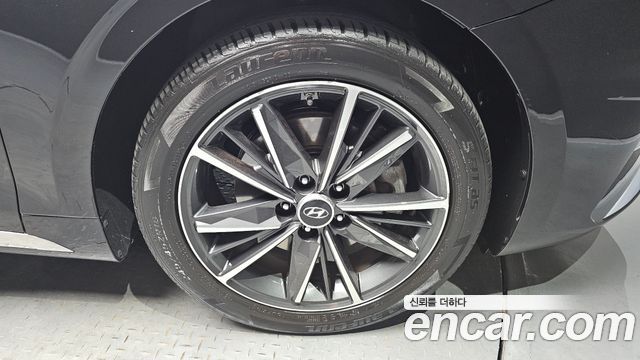 Hyundai Grandeur (IG) 2.5 Exclusice 2023 — фото 21