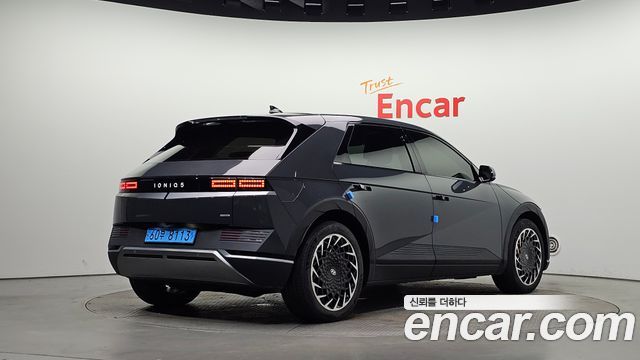 Hyundai Ioniq 5 Long Range AWD Exclusive 2023 — фото 2