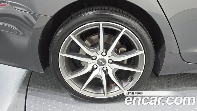 Genesis G70 2.0T AWD Elite 2020 — фото 5