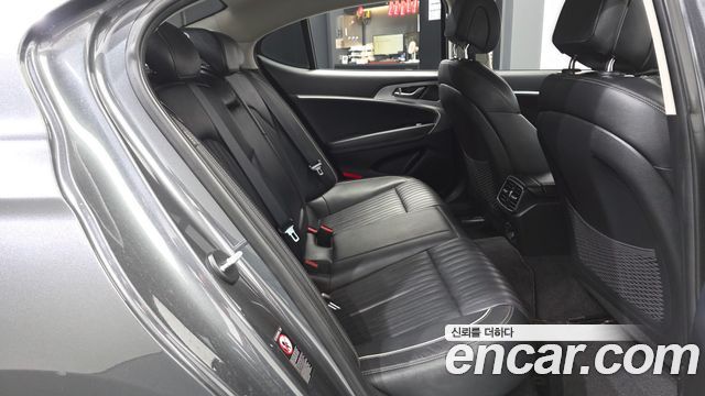 Genesis G70 2.0T AWD Elite 2020 — фото 12