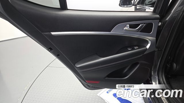 Genesis G70 2.0T AWD Elite 2020 — фото 25