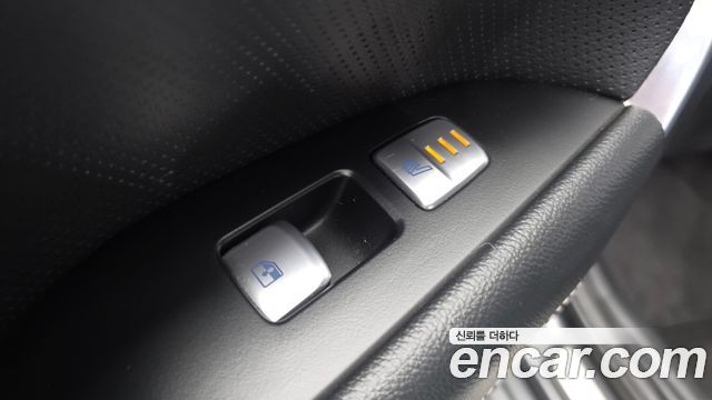 Genesis G70 2.0T AWD Elite 2020 — фото 28