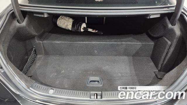 Mercedes-Benz E-Class (W213) E300e 4MATIC Exclusive 2021 — фото 20