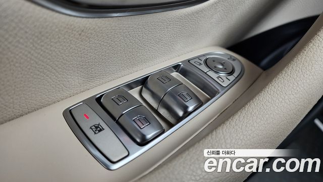 Mercedes-Benz E-Class (W213) E300e 4MATIC Exclusive 2021 — фото 29