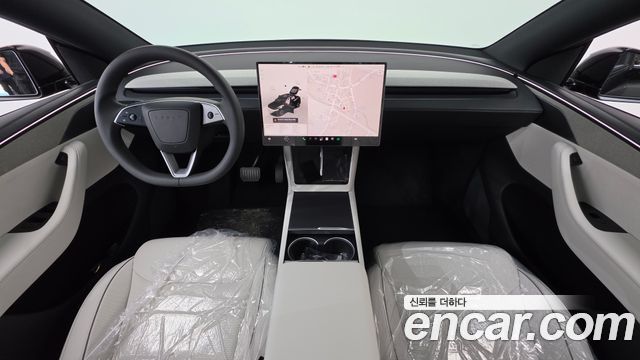 Tesla Model Y L Long Range AWD 2026 — фото 7