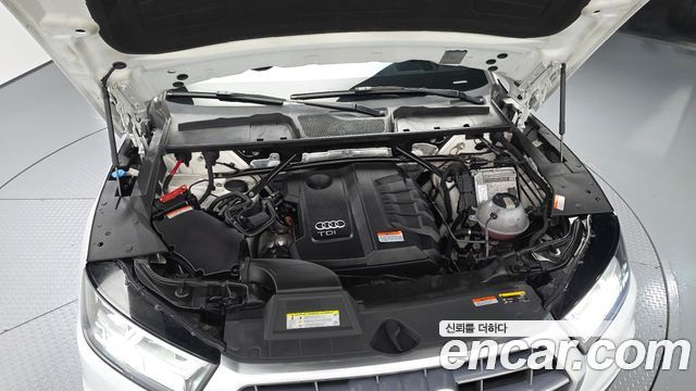 Audi Q5 (FY) 40 TDI Quattro Premium 2020 — фото 6