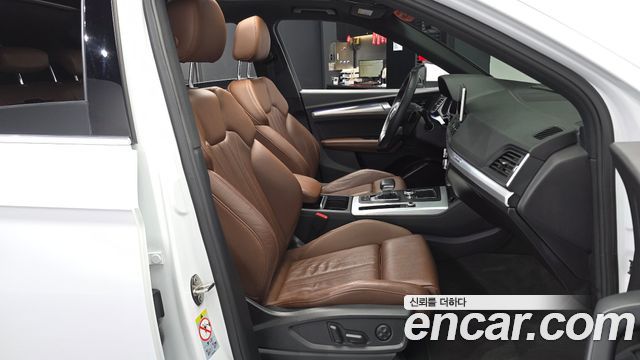 Audi Q5 (FY) 40 TDI Quattro Premium 2020 — фото 11