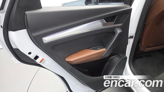 Audi Q5 (FY) 40 TDI Quattro Premium 2020 — фото 25