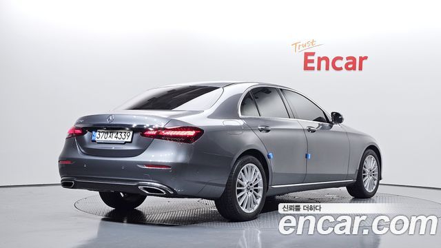 Mercedes-Benz E-Class (W213) E250 Exclusive 2021 — фото 2