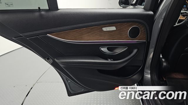 Mercedes-Benz E-Class (W213) E250 Exclusive 2021 — фото 25
