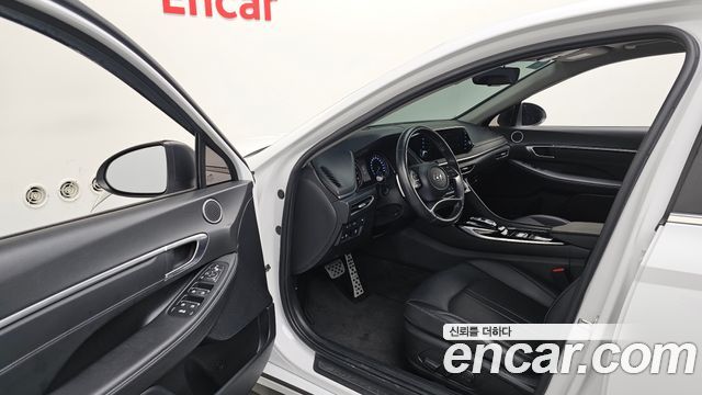 Hyundai Sonata (DN8) 2.0 LPG(rental car) Premium 2023 — фото 10
