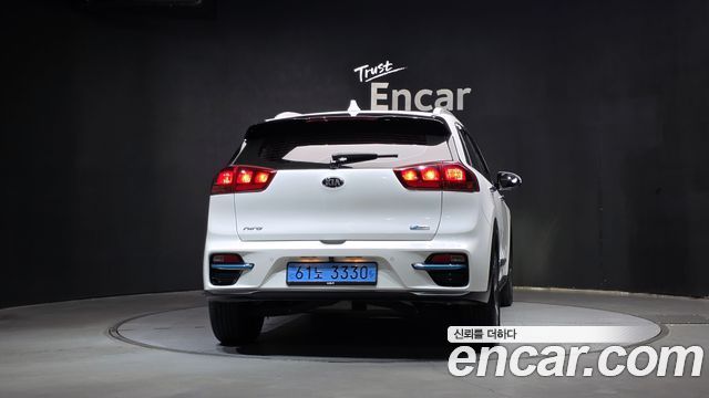 Kia Niro EV Taxi 2021 — фото 4