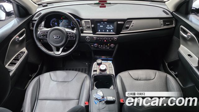 Kia Niro EV Taxi 2021 — фото 7