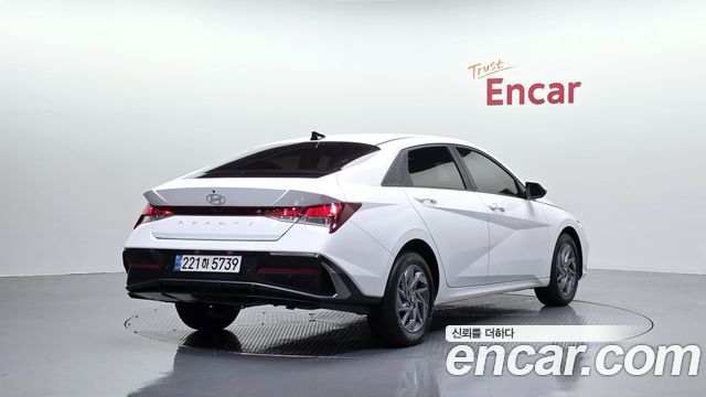 Hyundai Avante (CN7) 1.6 Modern 2024 — фото 2