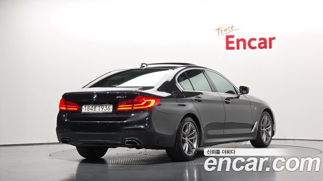 BMW 5 Series (G30) 520i M Sport 2020 — фото 2