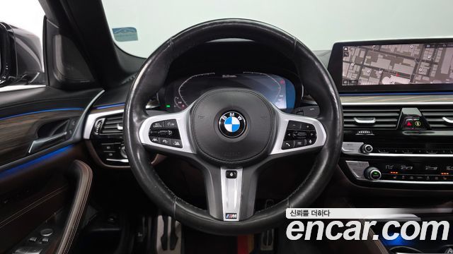 BMW 5 Series (G30) 520i M Sport 2020 — фото 13