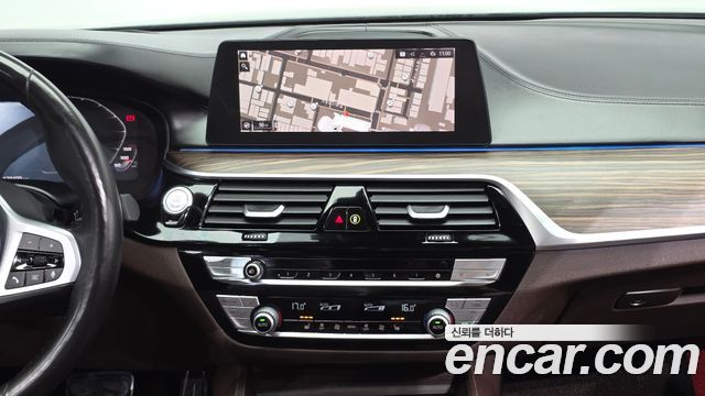 BMW 5 Series (G30) 520i M Sport 2020 — фото 14