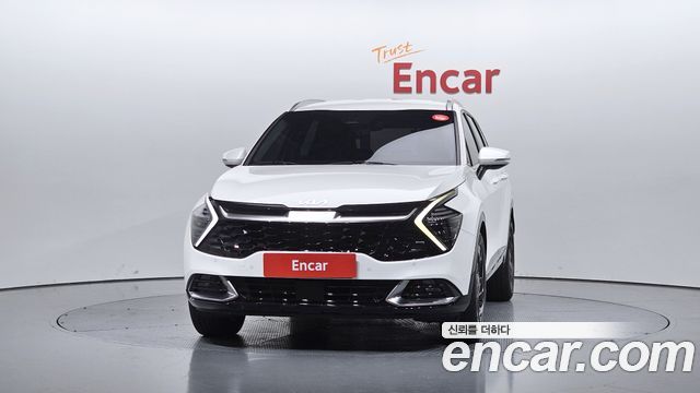 Kia Sportage (V) Diesel 2.0 2WD Nobleless 2023 — фото 3