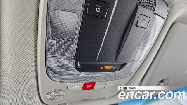 Kia Sportage (V) Diesel 2.0 2WD Nobleless 2023 — фото 17