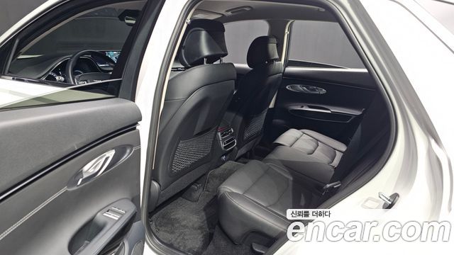 Genesis GV70 2.5T Gasoline 2WD 2023 — фото 12