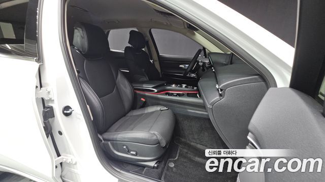 Genesis GV70 2.5T Gasoline 2WD 2023 — фото 26