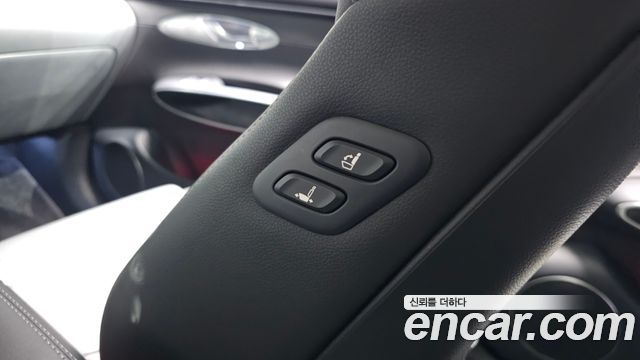 Genesis GV70 2.5T Gasoline 2WD 2023 — фото 31