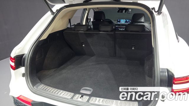 Genesis GV70 2.5T Gasoline 2WD 2023 — фото 32