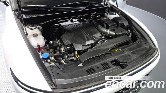 Hyundai Grandeur (GN7) 3.5 LPG 2WD Exclusive 2023 — фото 6