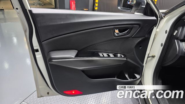 KG Mobility (SsangYong) Tivoli Air 1.6 IX 2WD 2018 — фото 24