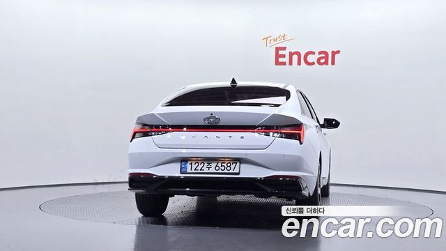 Hyundai Avante (CN7) 1.6 Inspiration 2023 — фото 4