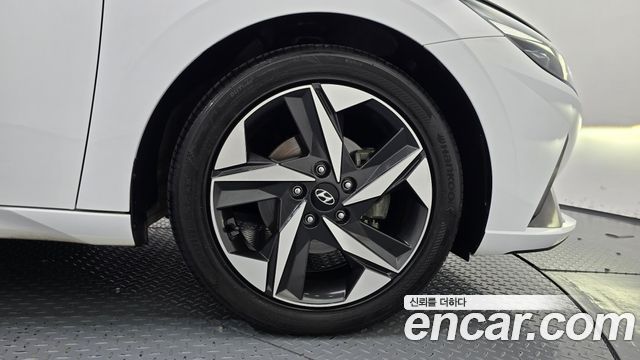Hyundai Avante (CN7) 1.6 Inspiration 2023 — фото 21