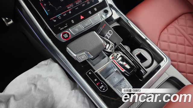Audi SQ7 (4M) 4.0 TFSI Quattro 2026 — фото 9