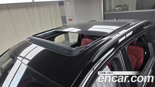 Audi SQ7 (4M) 4.0 TFSI Quattro 2026 — фото 17
