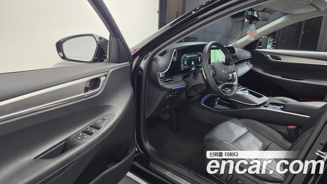 Hyundai Grandeur (IG) 2.5 Premium 2022 — фото 10