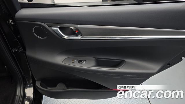 Hyundai Grandeur (IG) 2.5 Premium 2022 — фото 25