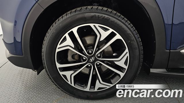 Hyundai Santa Fe (TM) Diesel 2.0 2WD Prestige 2019 — фото 5