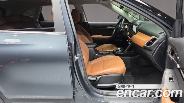 Kia Seltos Gasoline 1.6 Turbo 2WD Signature 2023 — фото 11