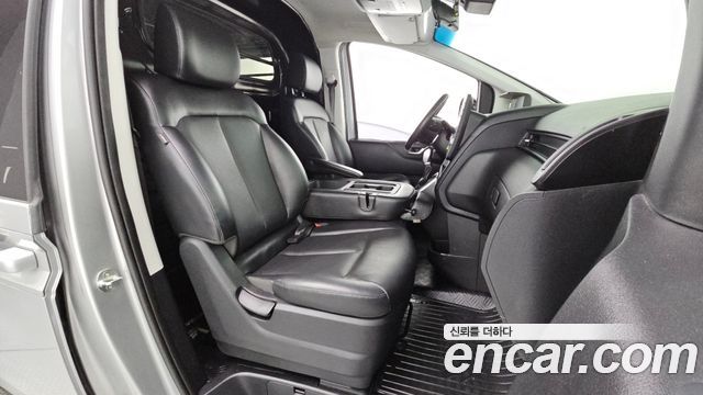 Hyundai Staria Cargo 3-Seater Modern 2022 — фото 11