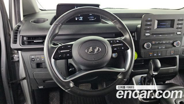 Hyundai Staria Cargo 3-Seater Modern 2022 — фото 12