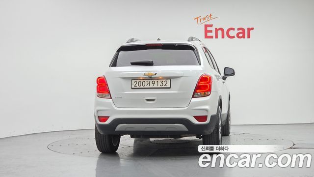 Chevrolet Trax 1.4 LT Core 2021 — фото 4