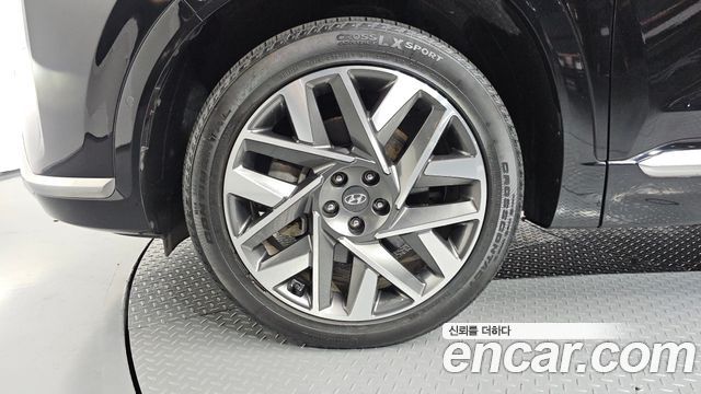 Hyundai Santa Fe Gasoline 2.5T 4WD Calligraphy 2023 — фото 5