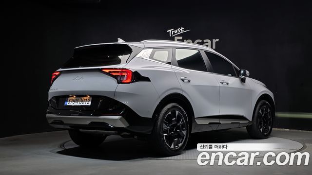 Kia Sportage (V) Gasoline 1.6 Turbo 2WD Noblesse 2025 — фото 2