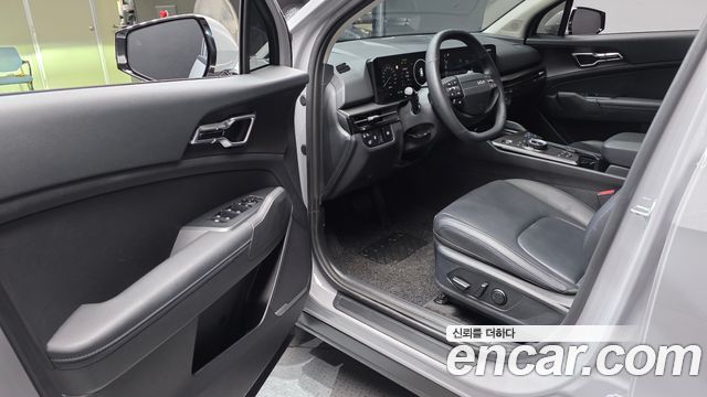 Kia Sportage (V) Gasoline 1.6 Turbo 2WD Noblesse 2025 — фото 10