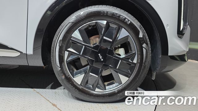 Kia Sportage (V) Gasoline 1.6 Turbo 2WD Noblesse 2025 — фото 21