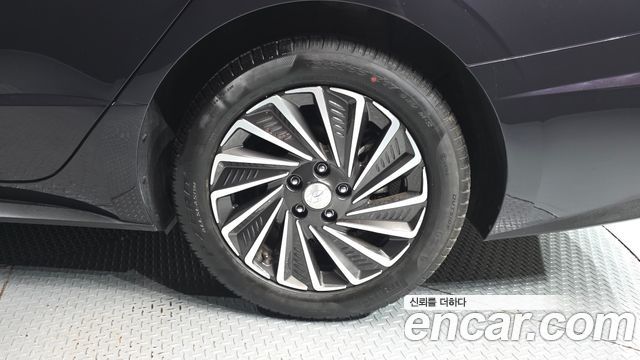 Hyundai Sonata Hybrid (DN8) Premium Plus 2023 — фото 21