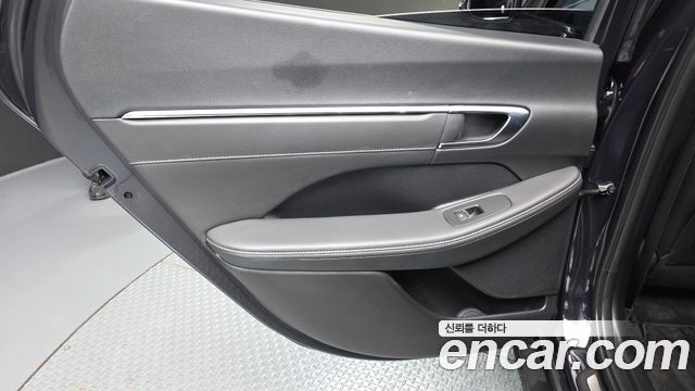 Hyundai Sonata Hybrid (DN8) Premium Plus 2023 — фото 25
