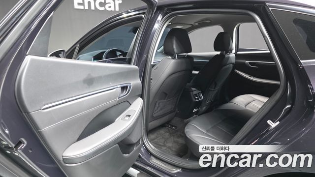 Hyundai Sonata Hybrid (DN8) Premium Plus 2023 — фото 26