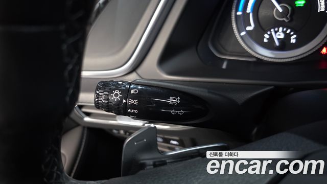 Hyundai Sonata Hybrid (DN8) Premium Plus 2023 — фото 28