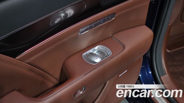 Genesis G90 (RS4) Gasoline 3.5 Turbo 2WD 2023 — фото 32