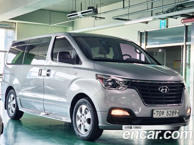 Hyundai Grand Starex Wagon 12-Seater Modern 2019 — фото 1